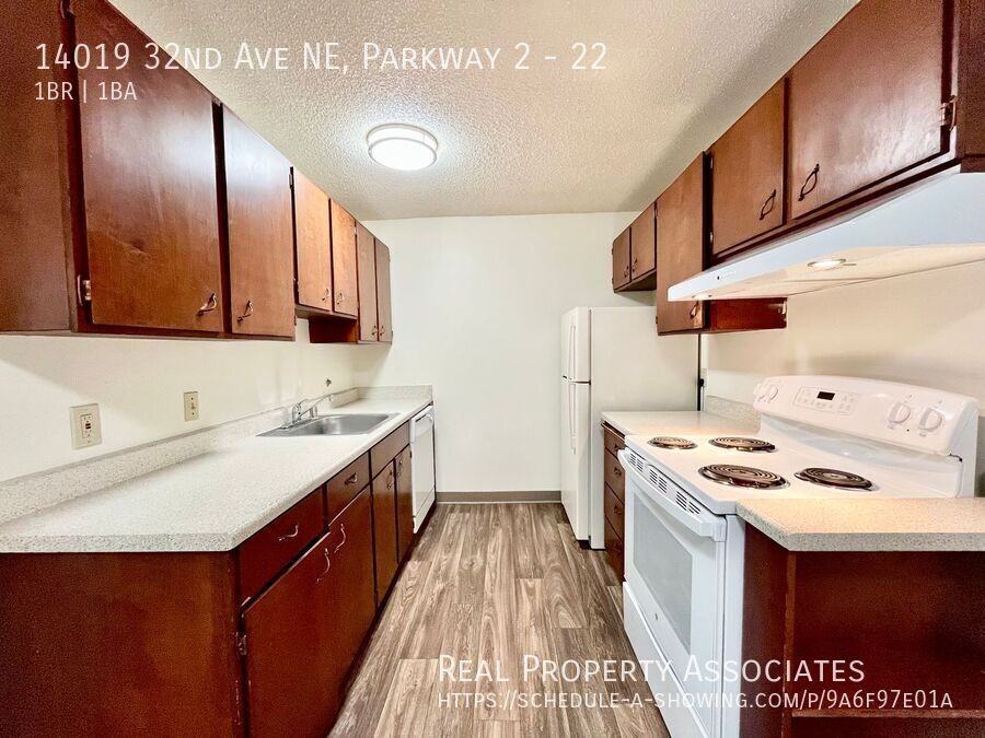 14019 32nd Ave Ne #22 - Photo 6 of 18