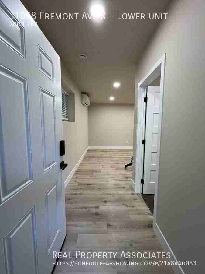 11058 Fremont Ave N - Photo 2 of 18