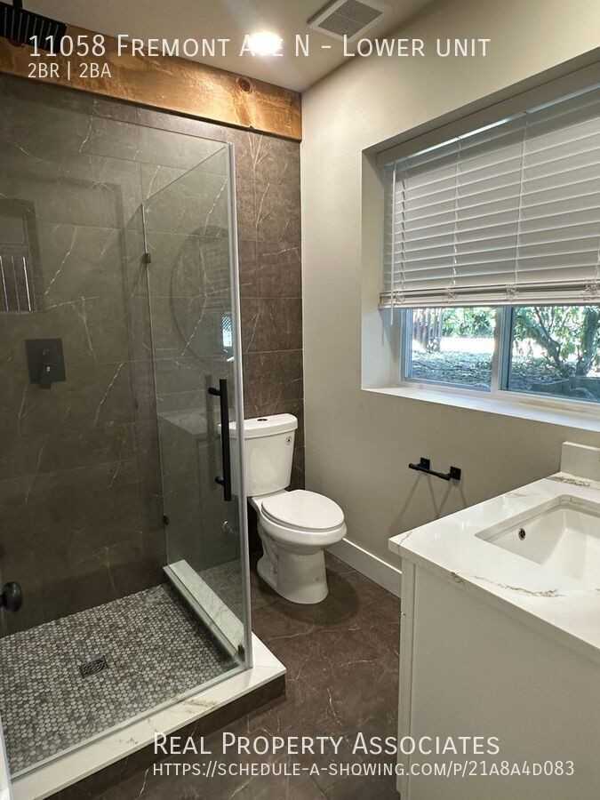 11058 Fremont Ave N - Photo 7 of 18