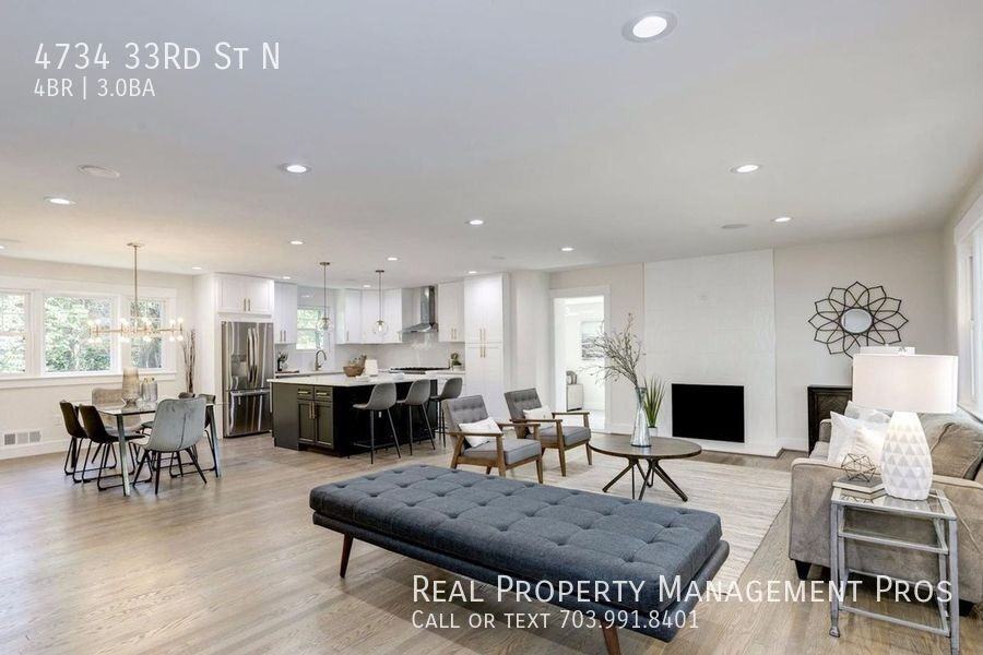 4734 33rd St N - Photo 3 of 28