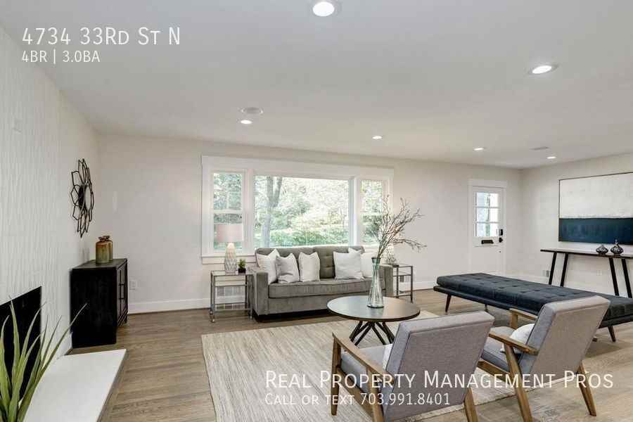 4734 33rd St N - Photo 5 of 28