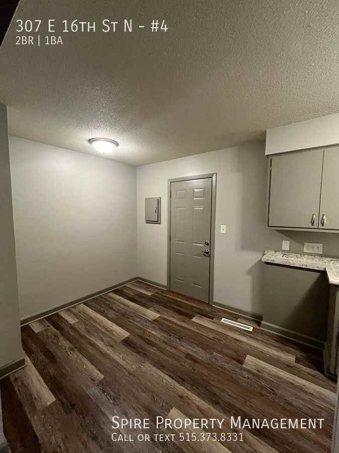 307 E 16th St N #4 - Photo 4 of 9
