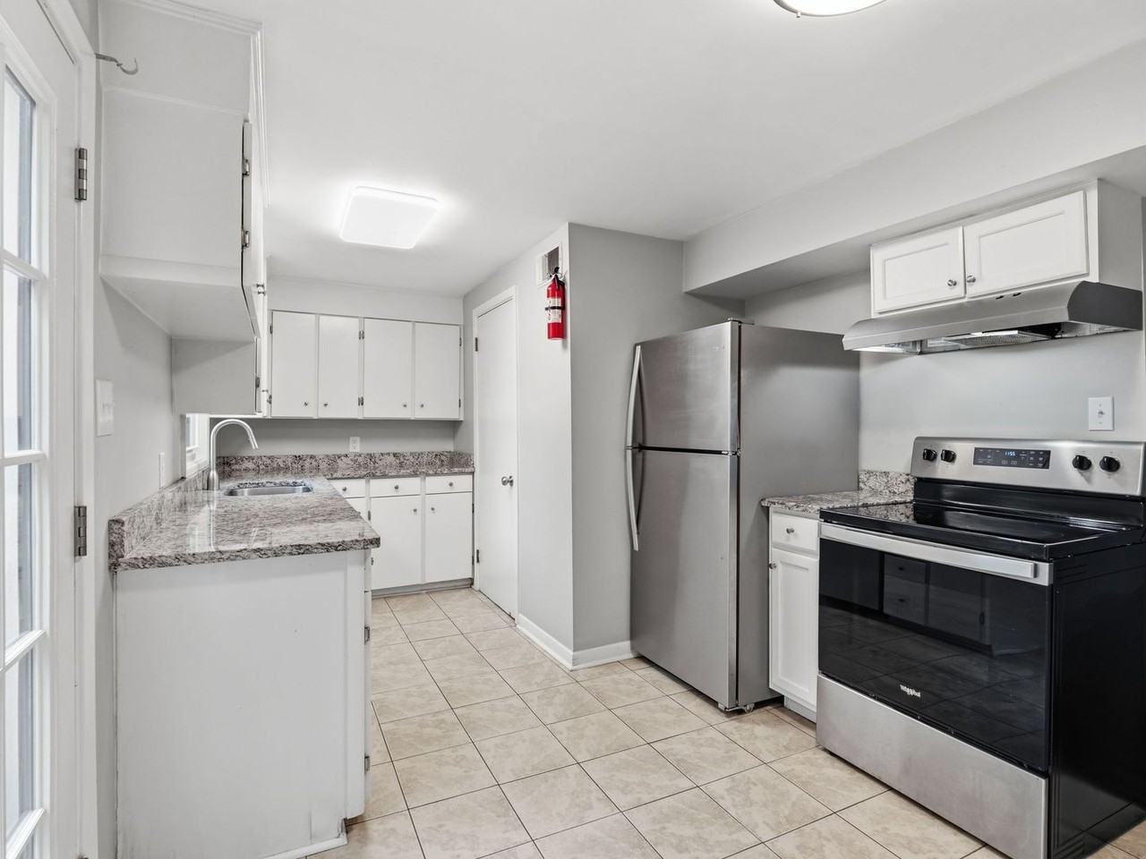 803 Starling Avenue - Photo 3 of 35