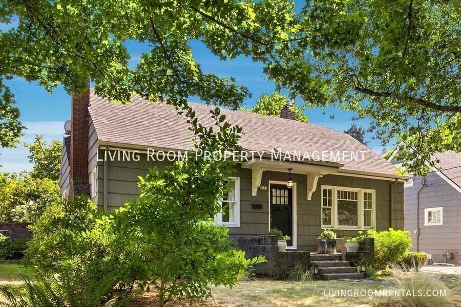 2614 Ne 33rd Ave - Photo 3 of 42