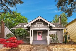 7504 Se Woodstock Blvd - Photo 1 of 1