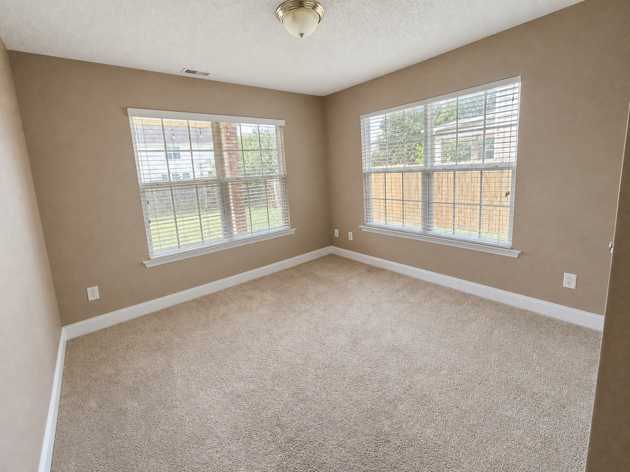 229 Shadow Ct Sw - Photo 4 of 23