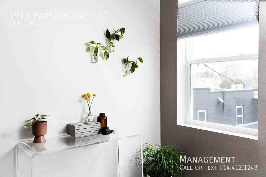 1949 Parsons Ave #11 - Photo 5 of 25