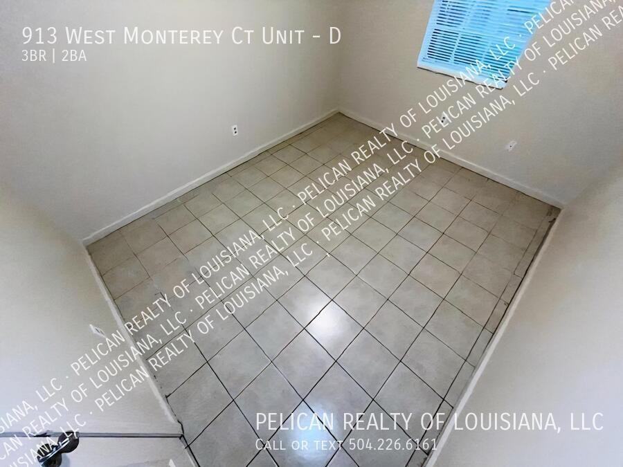 913 W Monterey Ct #D - Photo 4 of 9