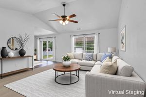 featured image of 170 Travis St