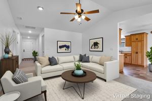 featured image of 170 Travis St