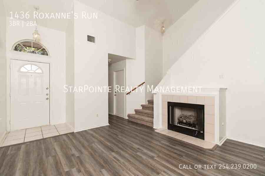 1436 Roxannes Run - Photo 3 of 24