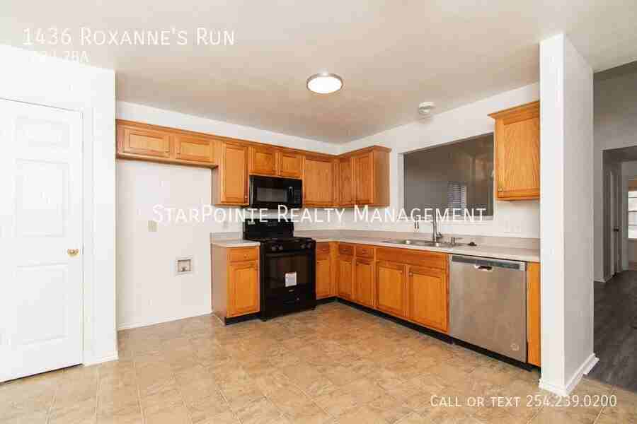1436 Roxannes Run - Photo 5 of 24