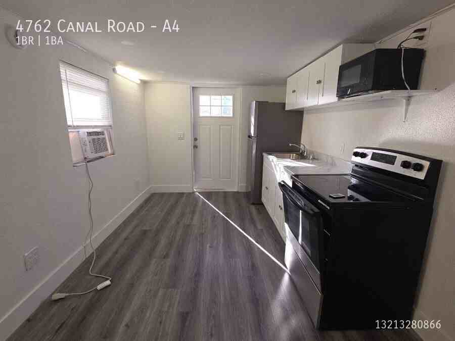 4762 Canal Rd #A4 - Photo 3 of 12