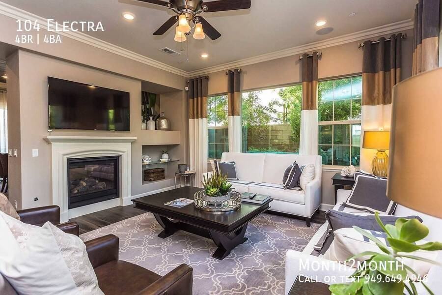 104 Electra - Photo 2 of 32