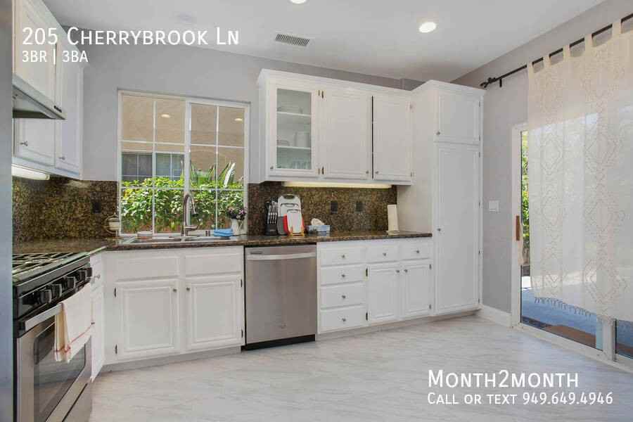 205 Cherrybrook Ln - Photo 5 of 14