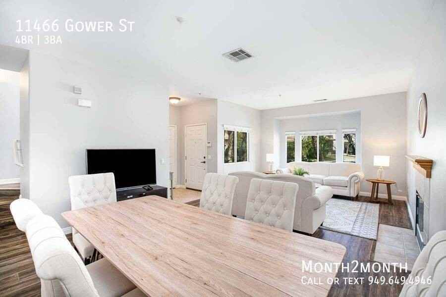 11466 Gower St - Photo 3 of 26