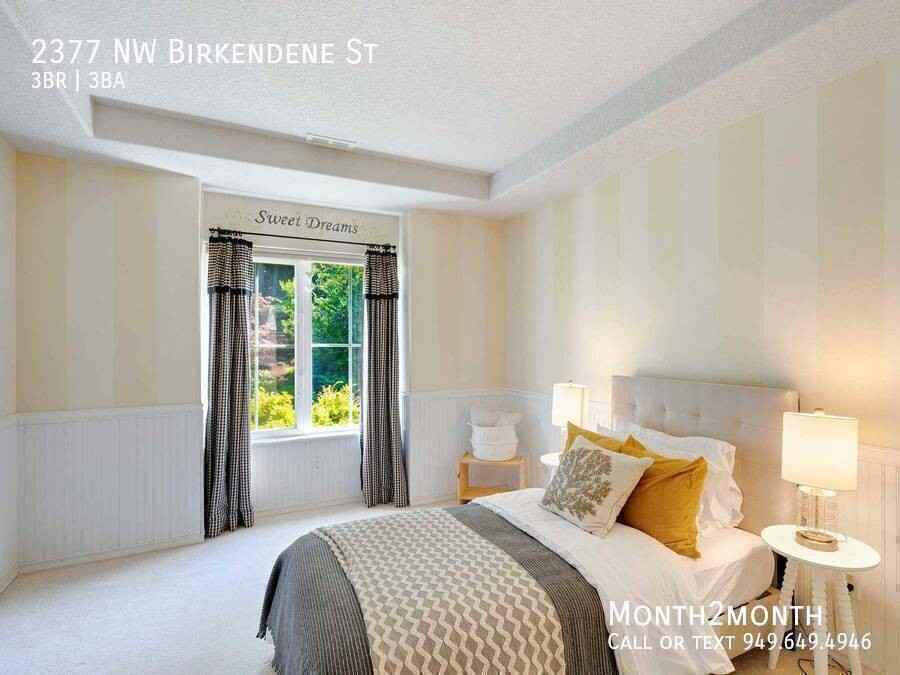 2377 Nw Birkendene St - Photo 5 of 39