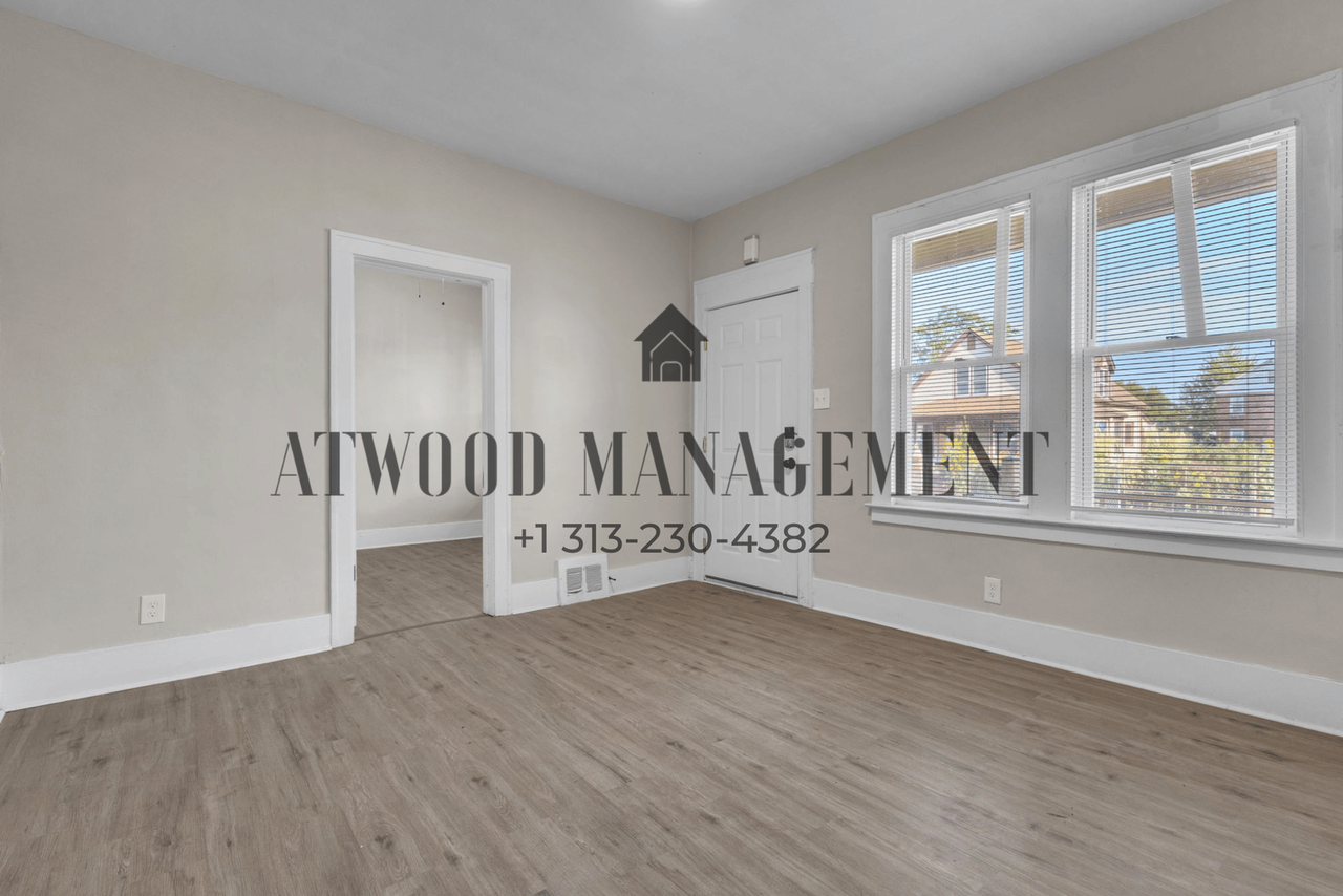 9354 Bessemore St - Photo 2 of 17