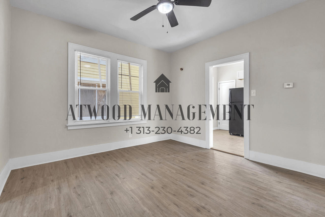 9354 Bessemore St - Photo 5 of 17
