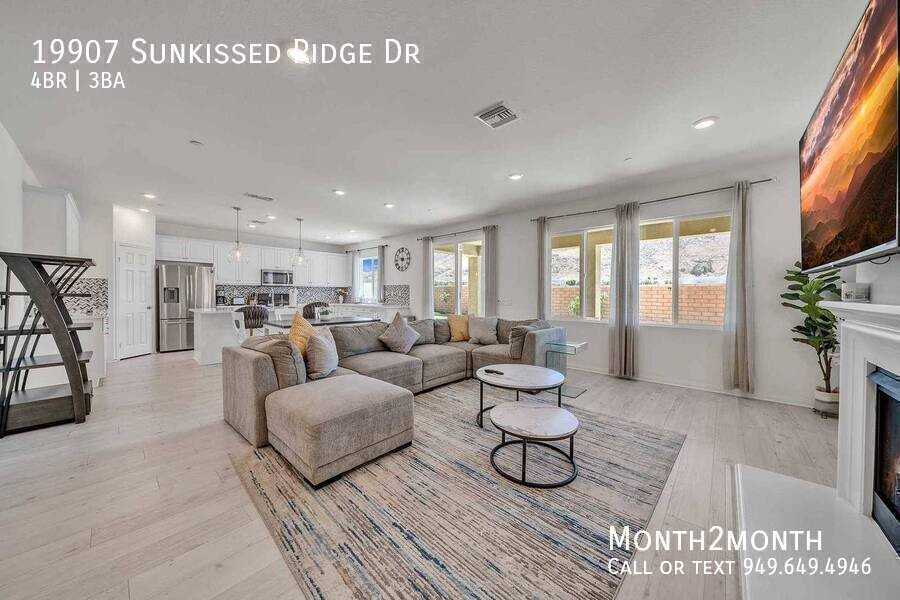 19907 Sunkissed Ridge Dr - Photo 4 of 39