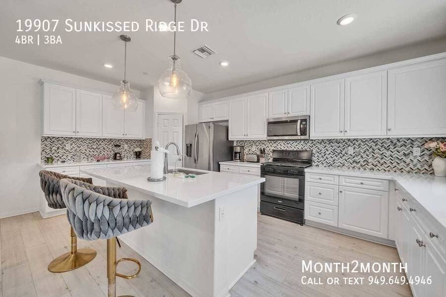 19907 Sunkissed Ridge Dr - Photo 6 of 39