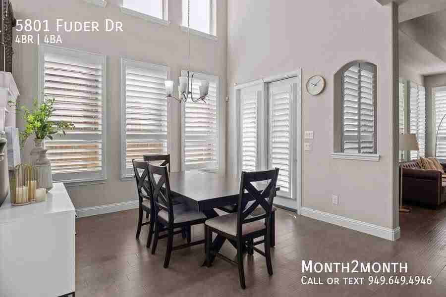 5801 Fuder Dr - Photo 5 of 50