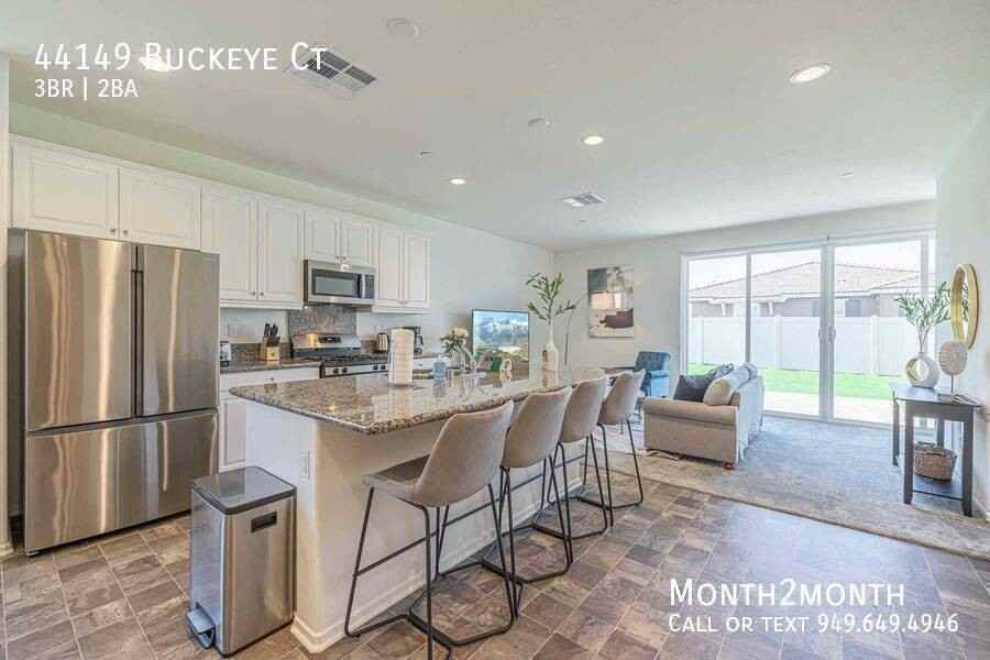 44149 Buckeye Ct - Photo 3 of 34