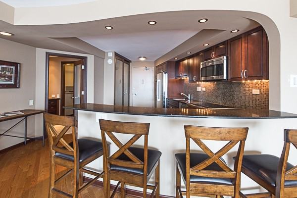 300 North State Street - 3334Unit 3334 #3334 - Photo 5 of 9
