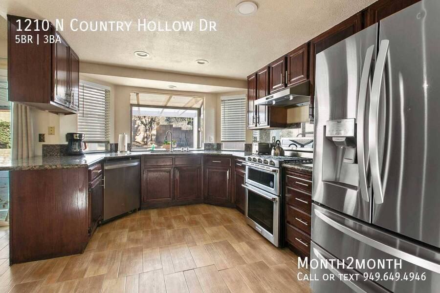 1210 N Country Hollow Dr - Photo 7 of 19
