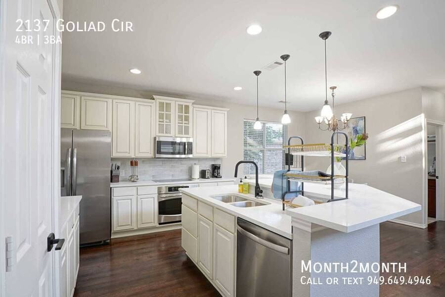 2137 Goliad Cir - Photo 5 of 31