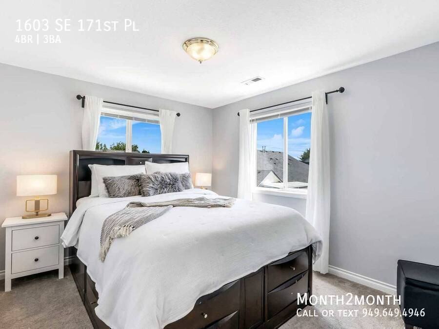 1603 Se 171st Pl - Photo 5 of 34