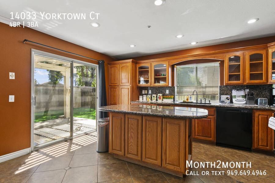 14033 Yorktown Ct - Photo 7 of 27