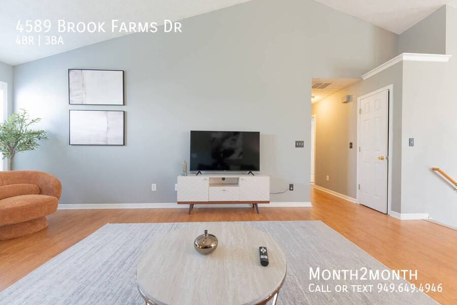 4589 Brook Farms Dr - Photo 4 of 38