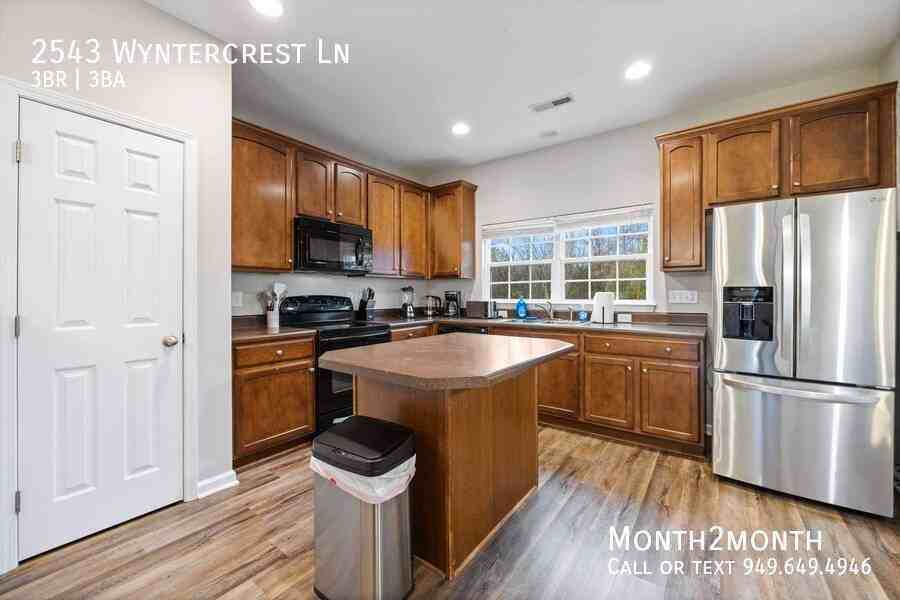 2543 Wyntercrest Ln - Photo 6 of 23