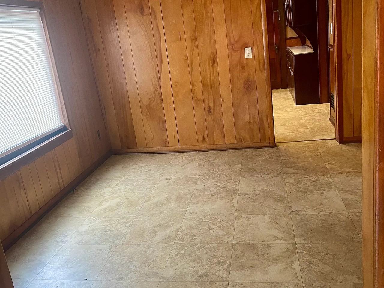 124 Manilla St #1 - Photo 5 of 38