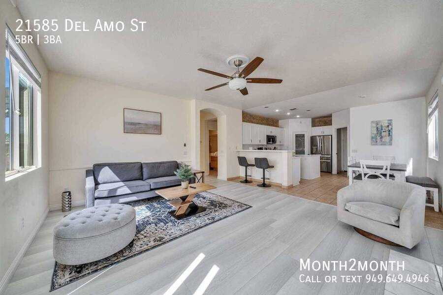 21585 Del Amo St - Photo 3 of 45