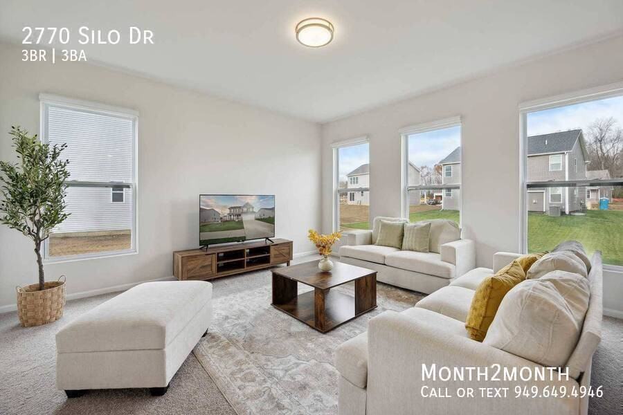 2770 Silo Dr - Photo 2 of 29