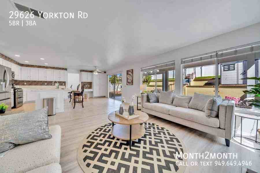 29626 Yorkton Rd - Photo 3 of 41
