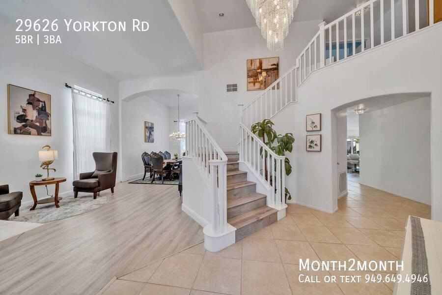 29626 Yorkton Rd - Photo 4 of 41