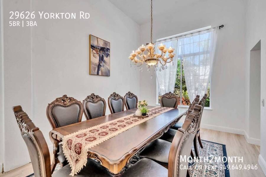 29626 Yorkton Rd - Photo 5 of 41