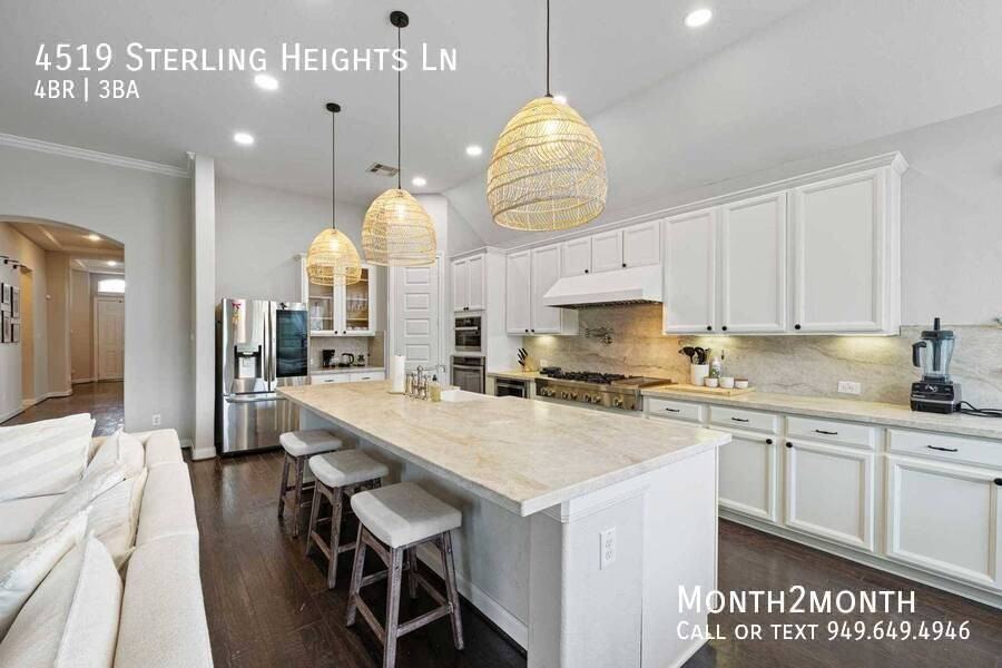 4519 Sterling Heights Ln - Photo 7 of 42