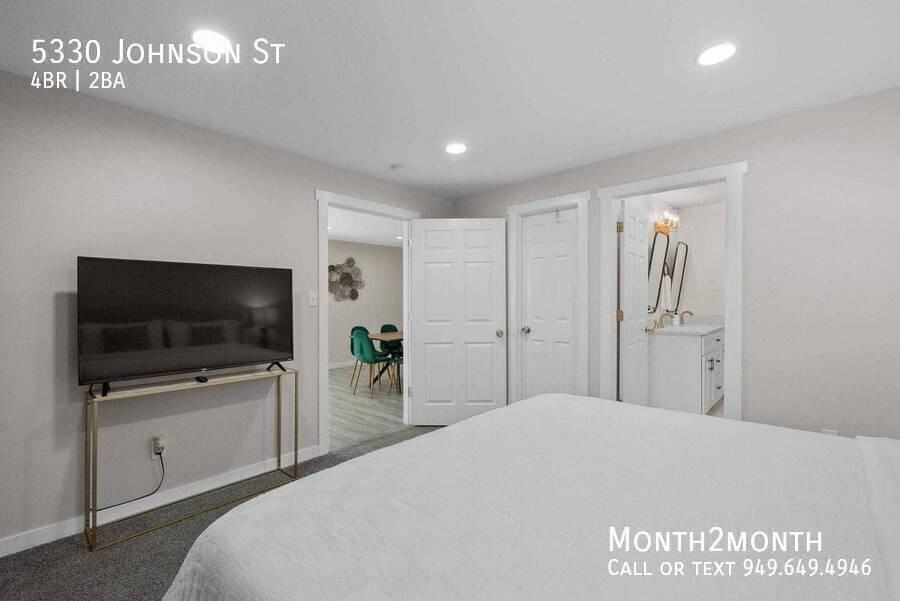 5330 Johnson St - Photo 3 of 3