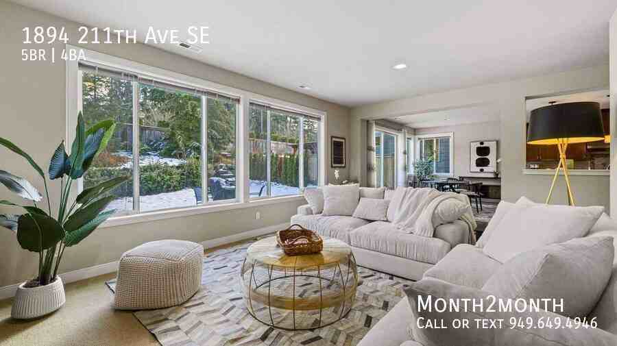 1894 211th Ave Se
