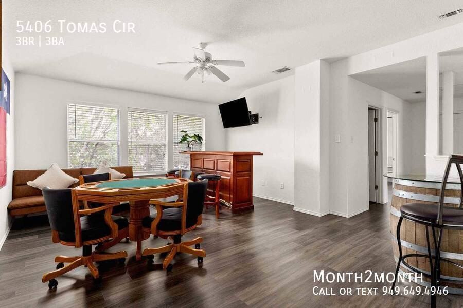 5406 Tomas Cir - Photo 7 of 46
