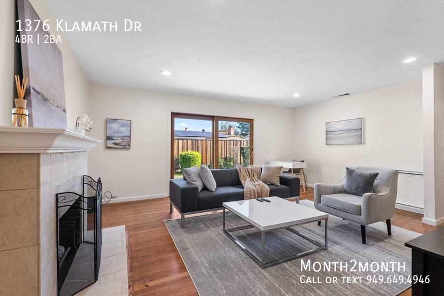 1376 Klamath Dr