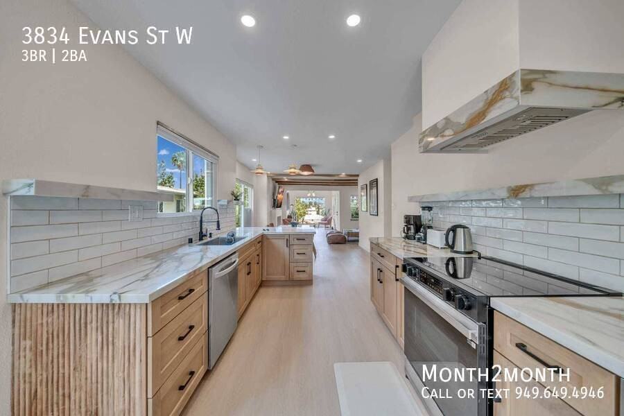 3834 Evans St - Photo 7 of 38