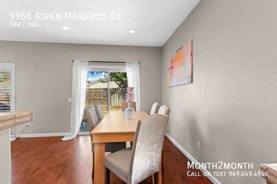 9986 Aspen Meadows Ct - Photo 6 of 43