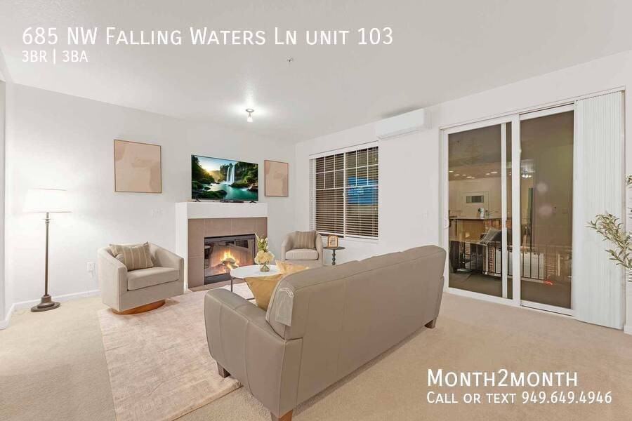 685 Nw Falling Waters Ln Unit 103 - Photo 3 of 35