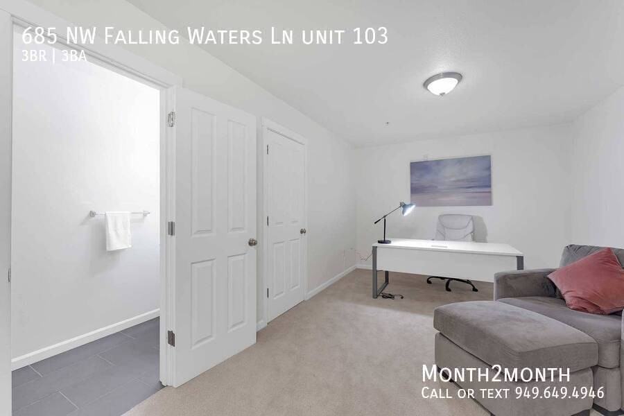 685 Nw Falling Waters Ln Unit 103 - Photo 6 of 35