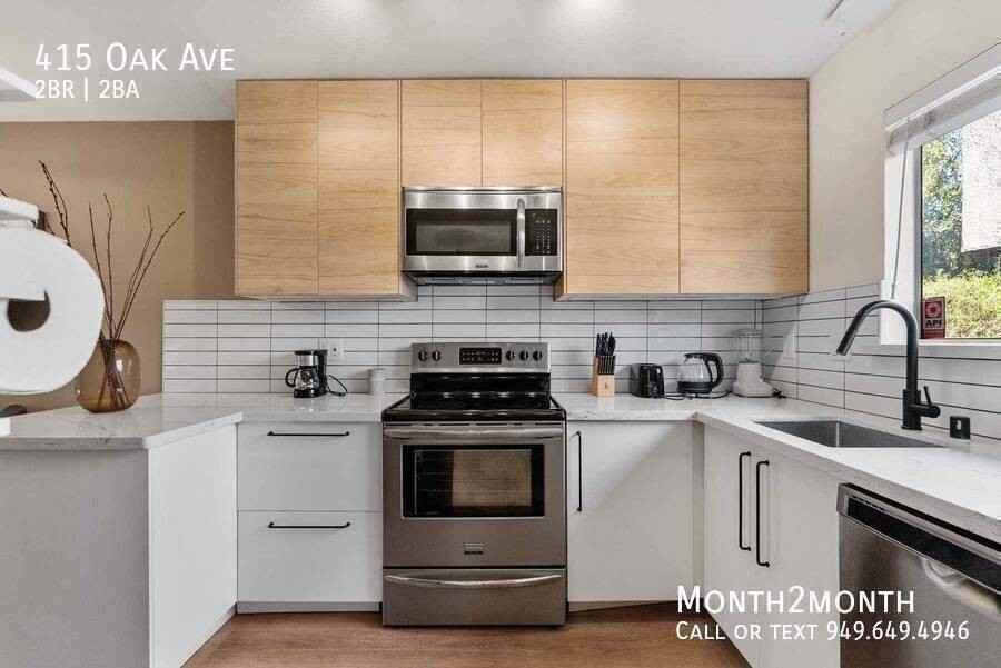 415 Oak Ave - Photo 7 of 42